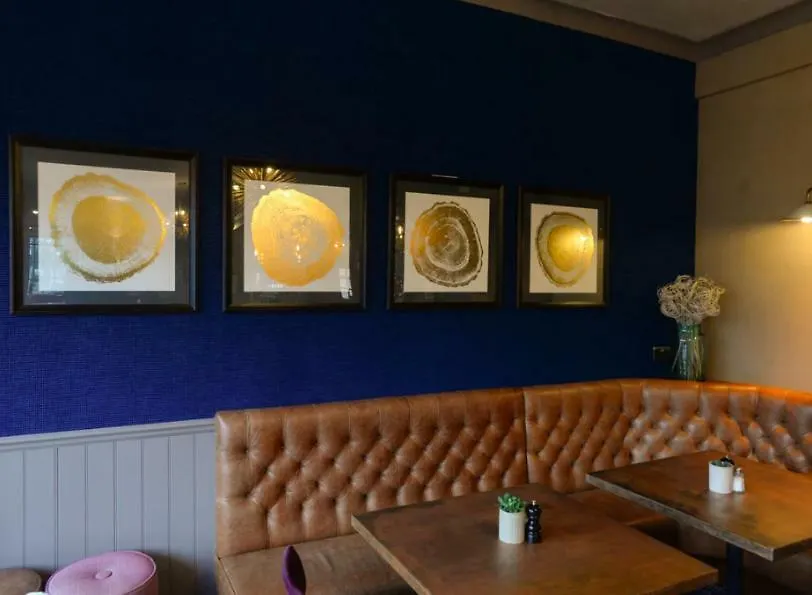 Kings Arms Hotel Brentford